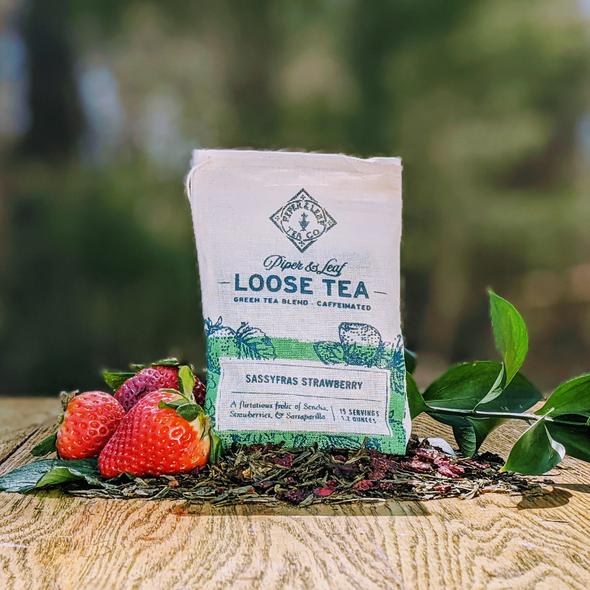 Piper and Leaf Sassyfras Strawberry Muslin Bag of Loose Leaf Tea - 15 Servings