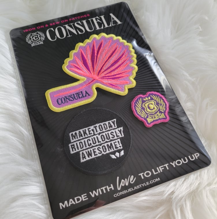 Consuela Board 12 Assorted Iron-On and Sew On Patches