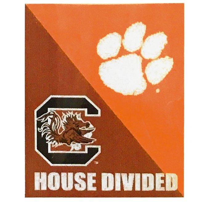 Sewing Concepts Clemson Tigers 30&#39;&quot; X 40&quot; House Divided Banner - Mr. Knickerbocker